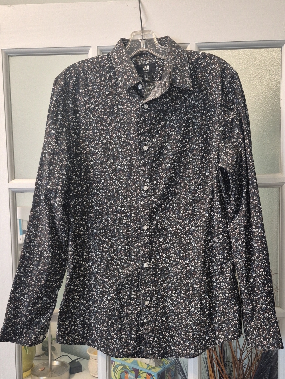 H&M Men's Black Shirt with Small White and Light Blue Floral Print